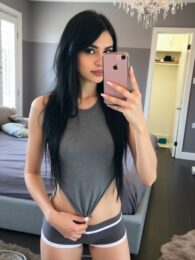 אליס בחורה חלומית אצלך